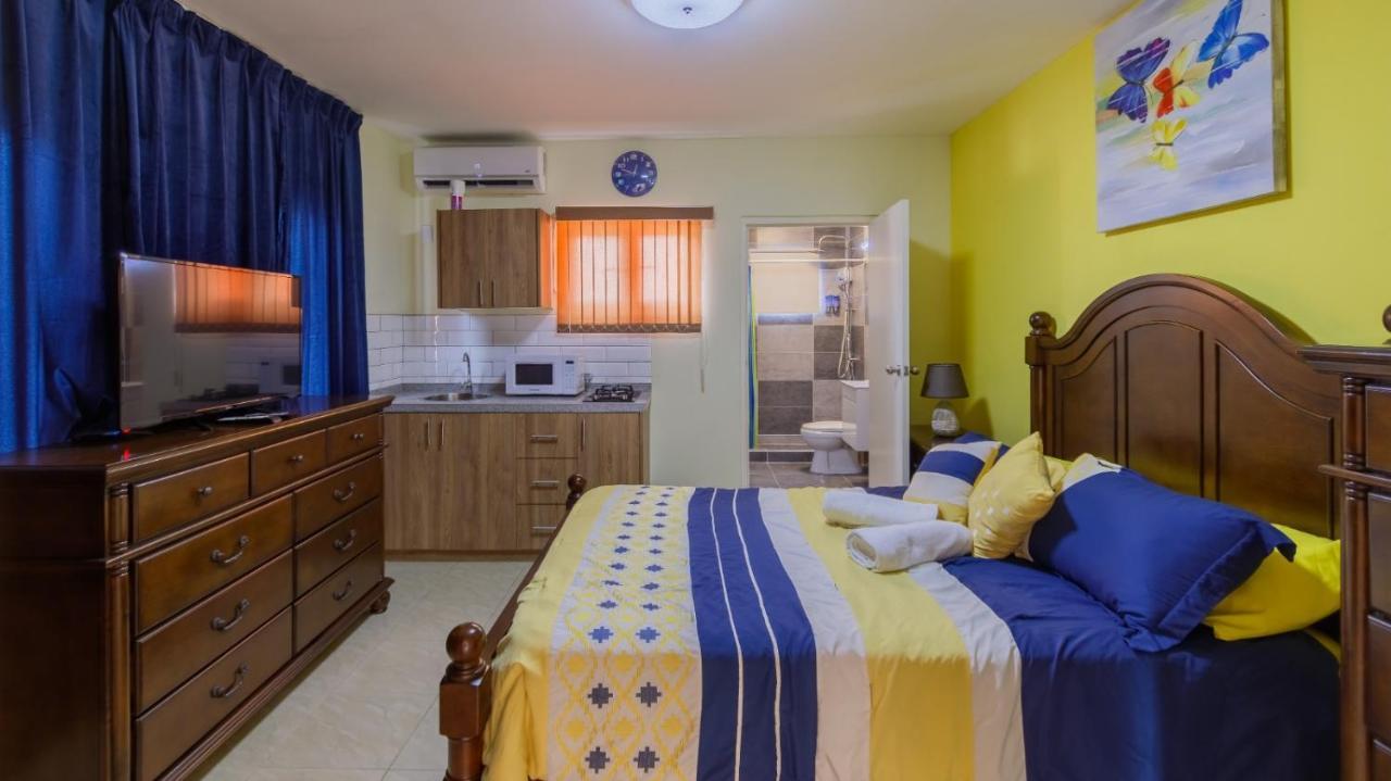 Omira Apartment Suites 빌렘스타트 외부 사진