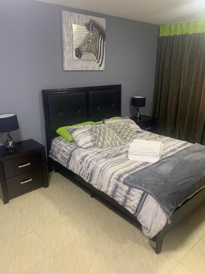 Omira Apartment Suites 빌렘스타트 외부 사진