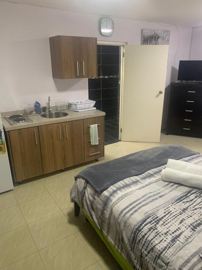 Omira Apartment Suites 빌렘스타트 외부 사진